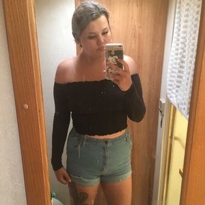 Meet your Posher, Alexis